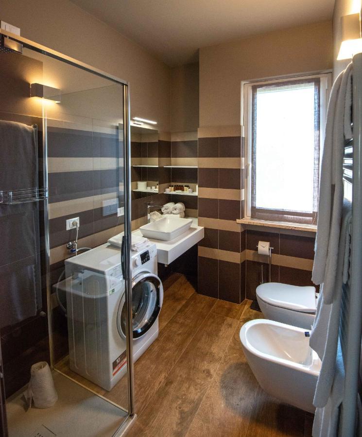 Sirmio Apartments - Narnia Stay ซีร์มิโอเน ภายนอก รูปภาพ
