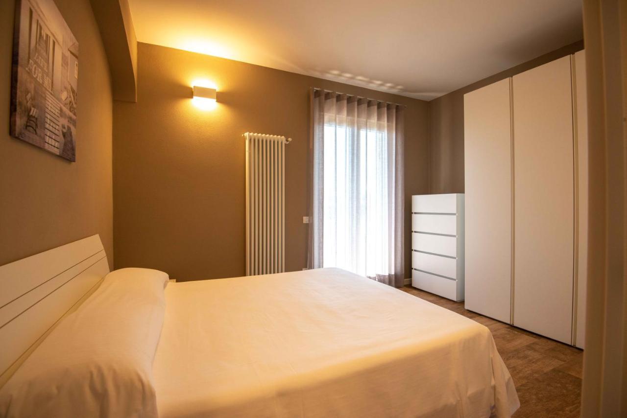 Sirmio Apartments - Narnia Stay ซีร์มิโอเน ภายนอก รูปภาพ
