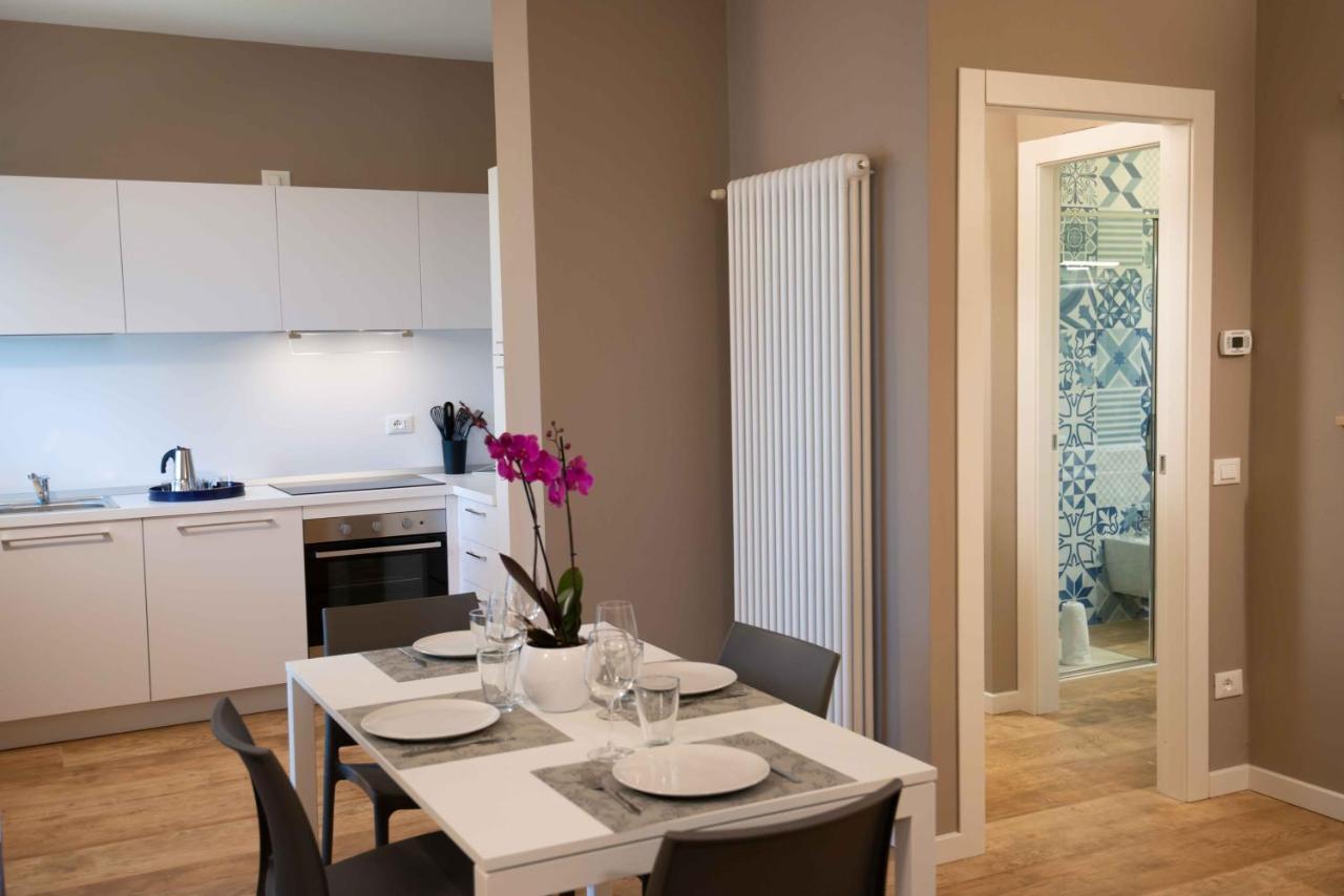 Sirmio Apartments - Narnia Stay ซีร์มิโอเน ภายนอก รูปภาพ